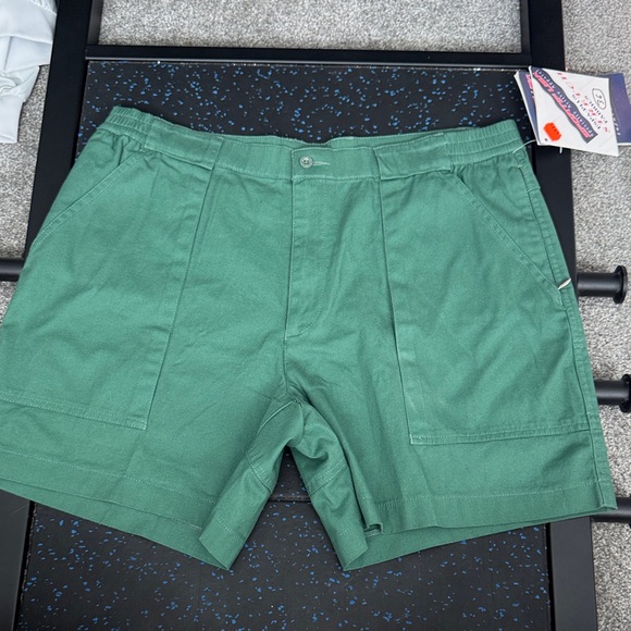 Classic Green Men's Flat Front Shorts - Picture 1 of 5